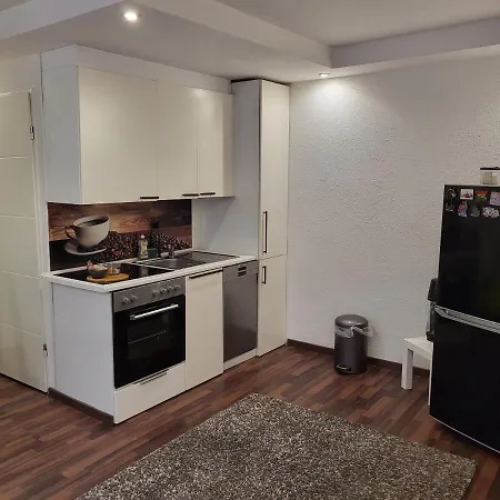 Eigenes 2 Naehe Frankfurt Apartment *